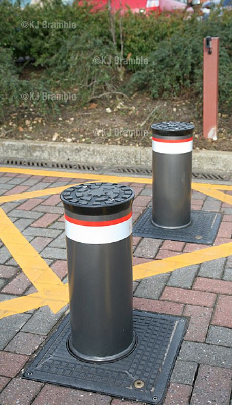 Fadini Rising Bollard,Somerset,Exeter,Bristol