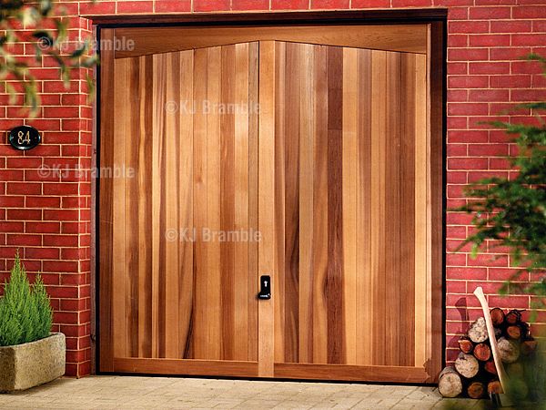 GARADOR Garage Door,Minehead,Somerset.